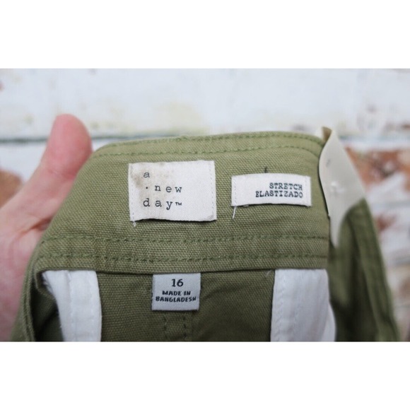 A New Day Wide Cotton Blend Leg High Rise Cropped Pants - Picture 9 of 10